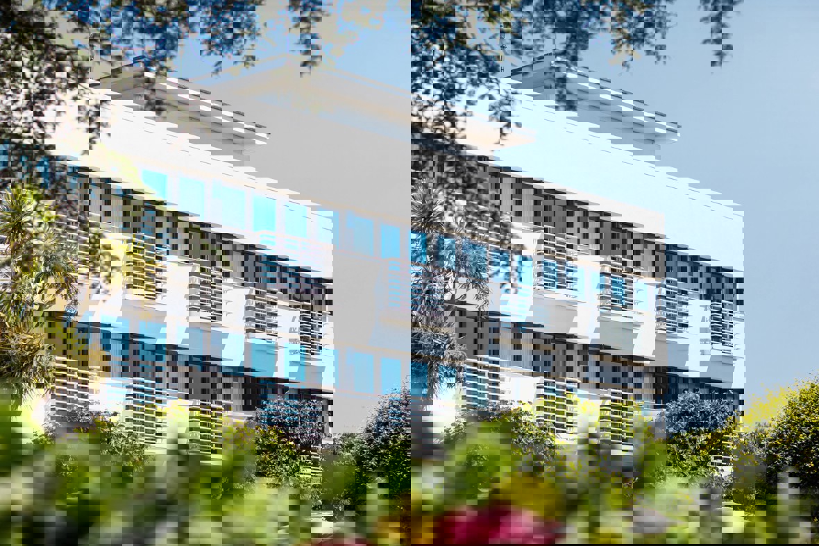 Atlantic Hotel Min