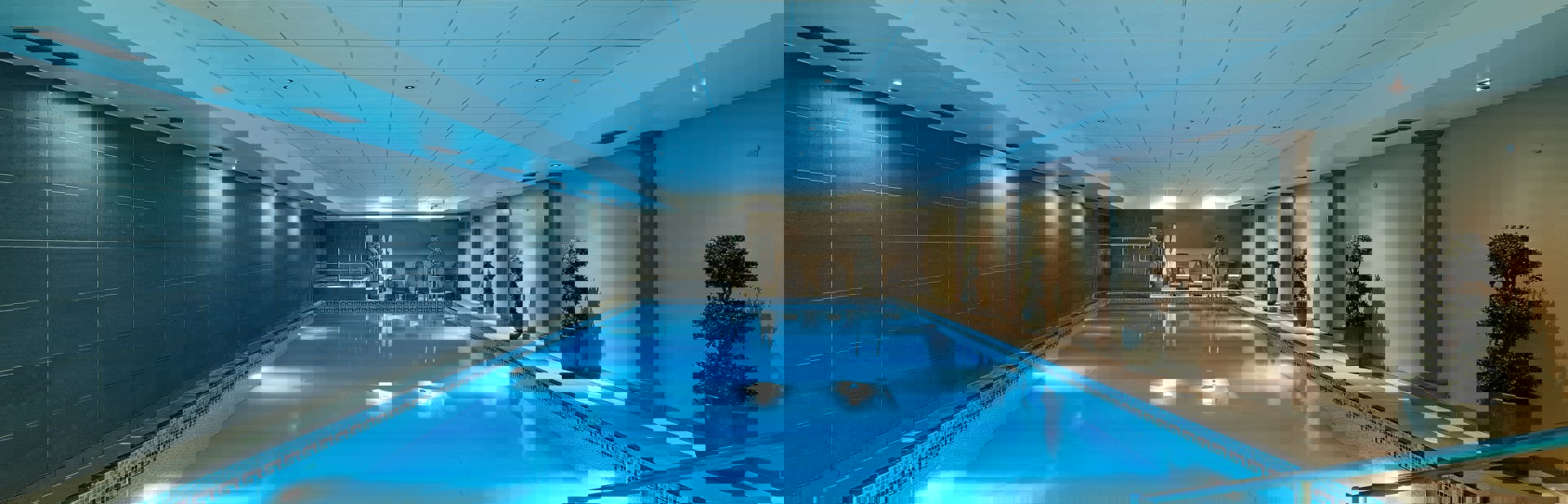 2022 GJH Swimming Pool Jdeg 01 Min