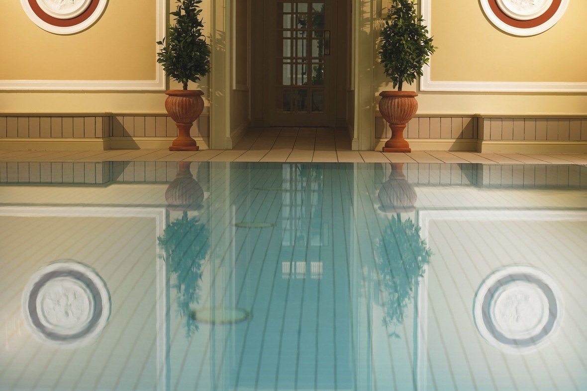 Indoor Pool Min